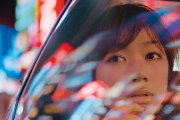 佛瑞亚发布2025年上半年业绩表现